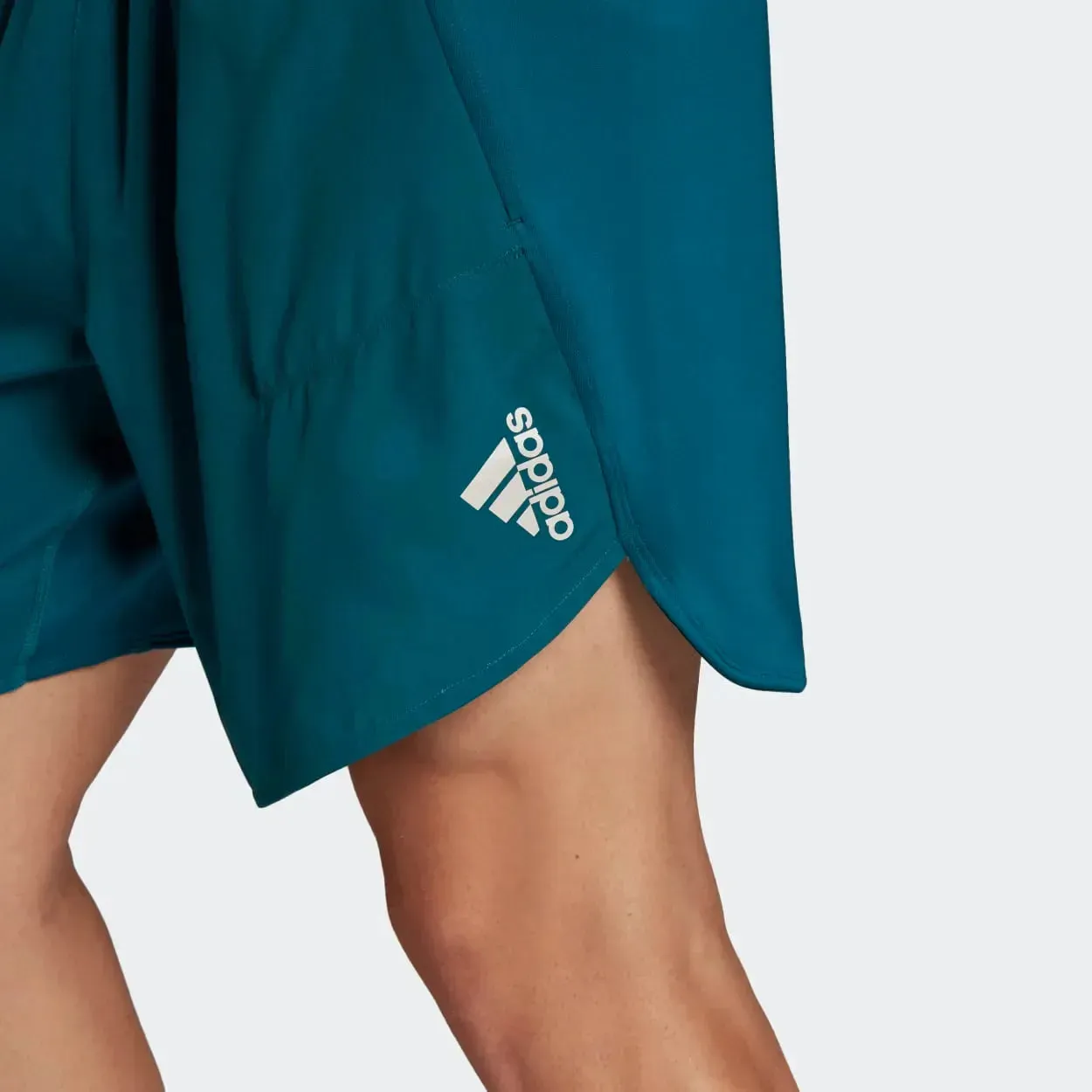 adidas Herren Trainingsshorts 7 Zoll