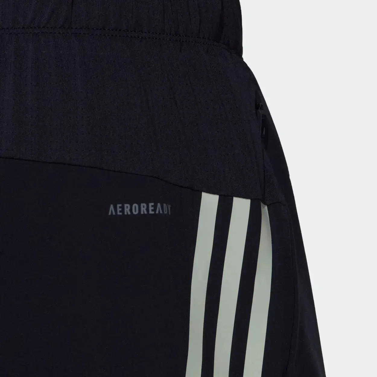 adidas Herren Train Icons 9-Zoll Trainingsshorts