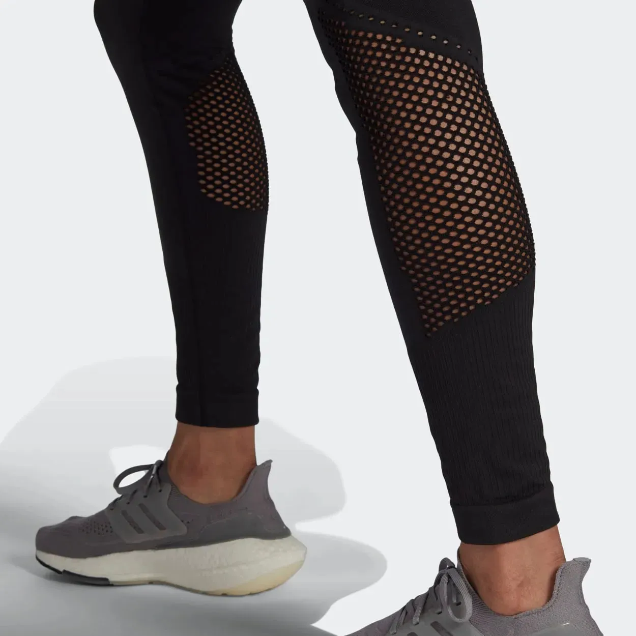 Adidas Damen Aeroknit ⅞ Laufleggings