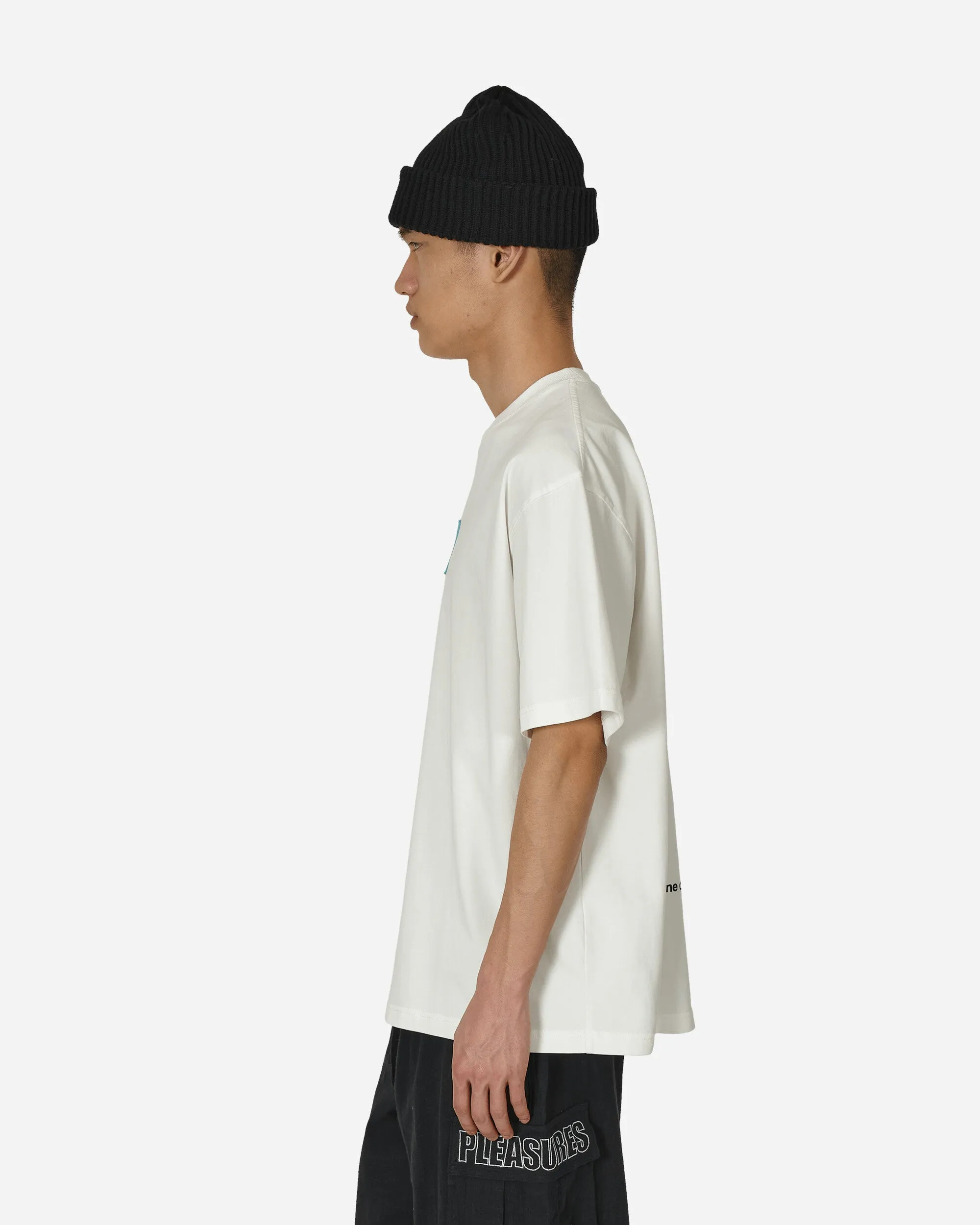 Schwergewicht T-Shirt in Off White mit Dankbarkeitsaufdruck