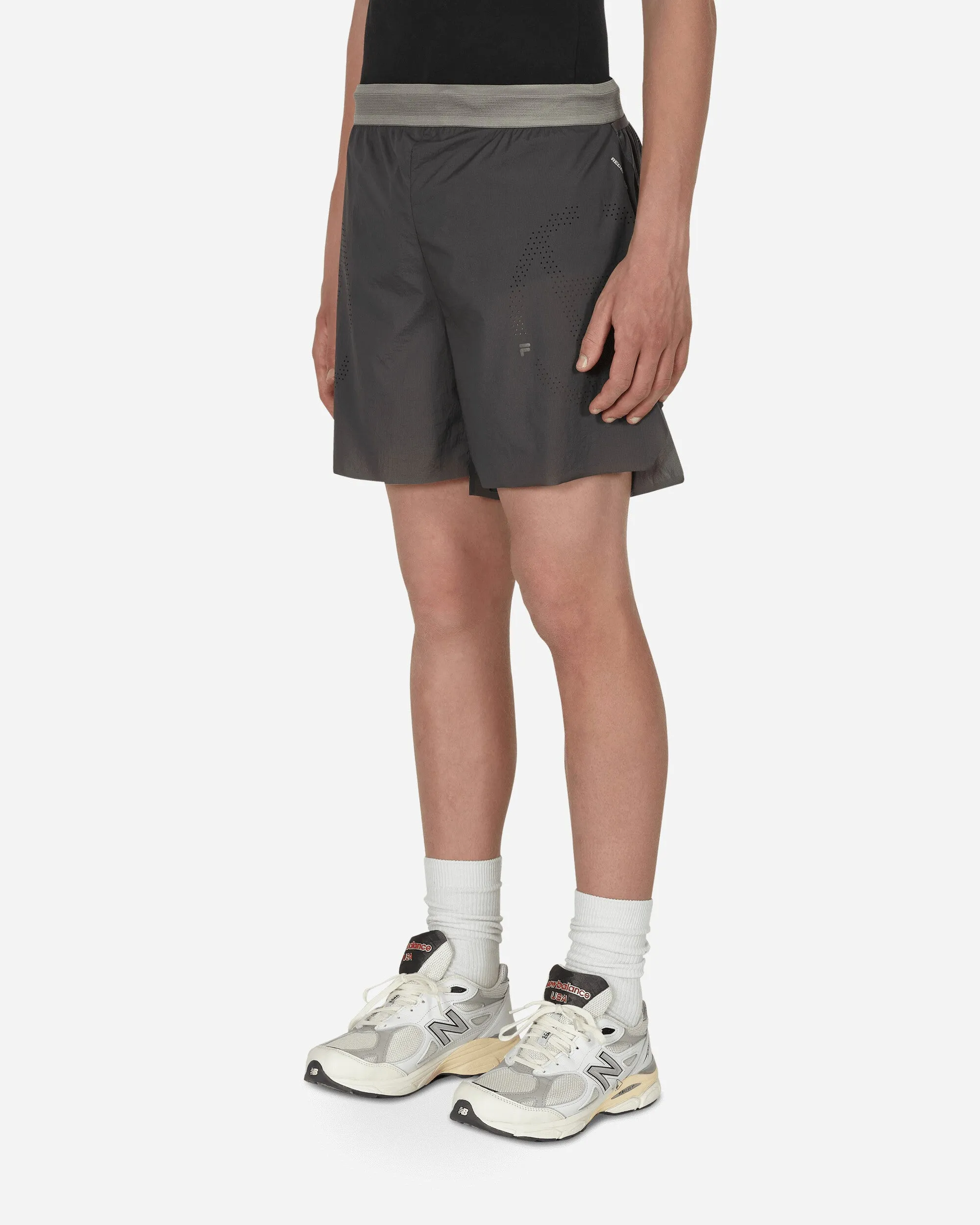 FILA Redefined Trainingsshorts Grau