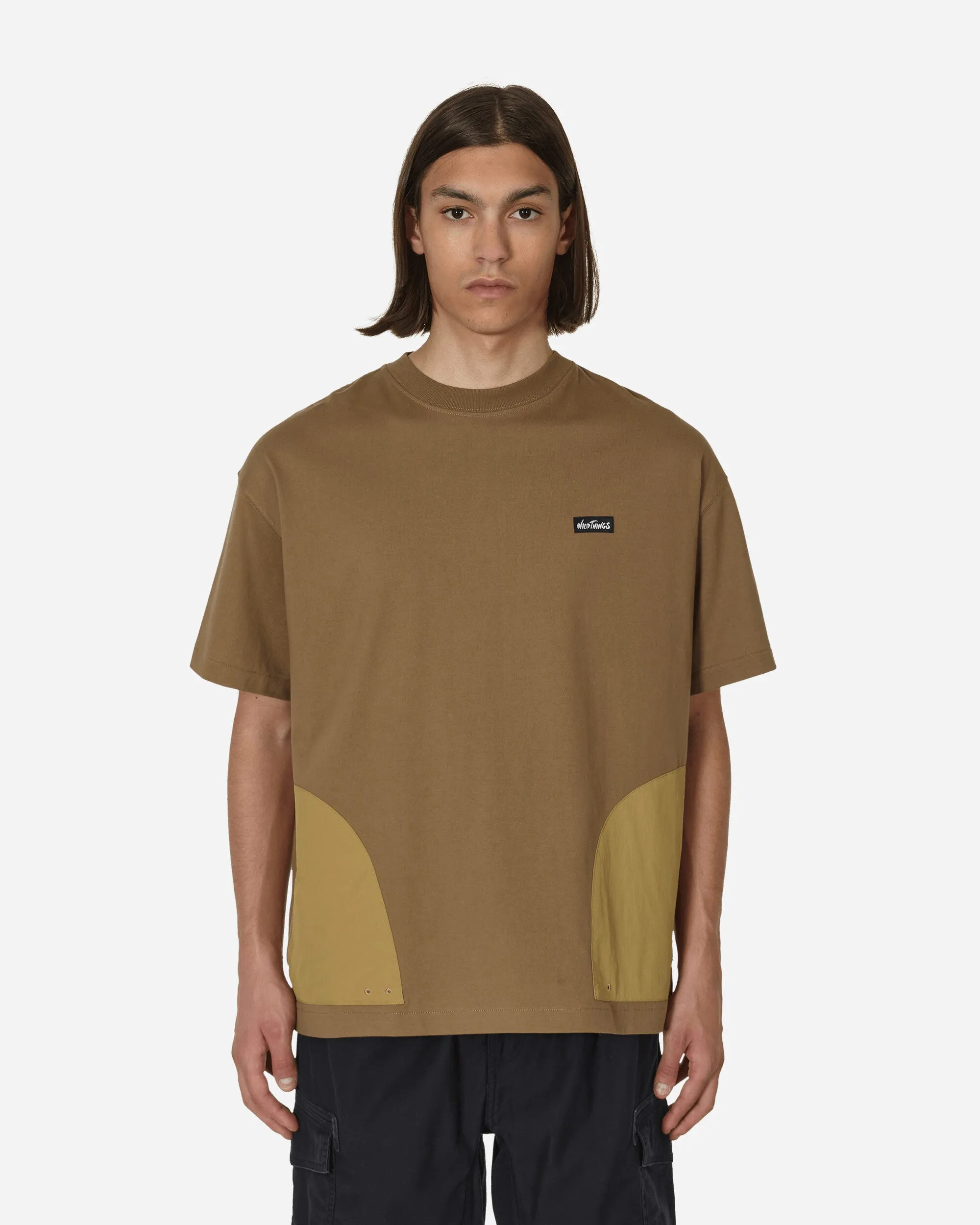Tiefes T-Shirt Sand