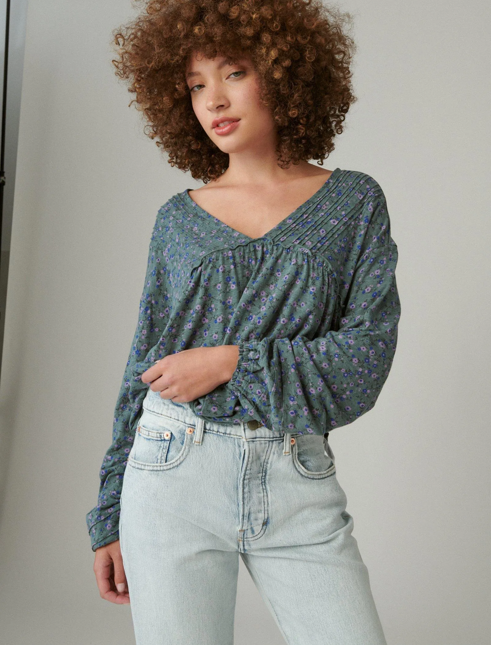 Lucky Brand Bedrucktes Langarm-Bauernoberteil Grün Multi Lucky Brand