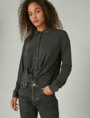 Lucky Brand Sandwash Twist Front Langarm-Hemd mit Knopfleiste Tiefschwarz Lucky Brand