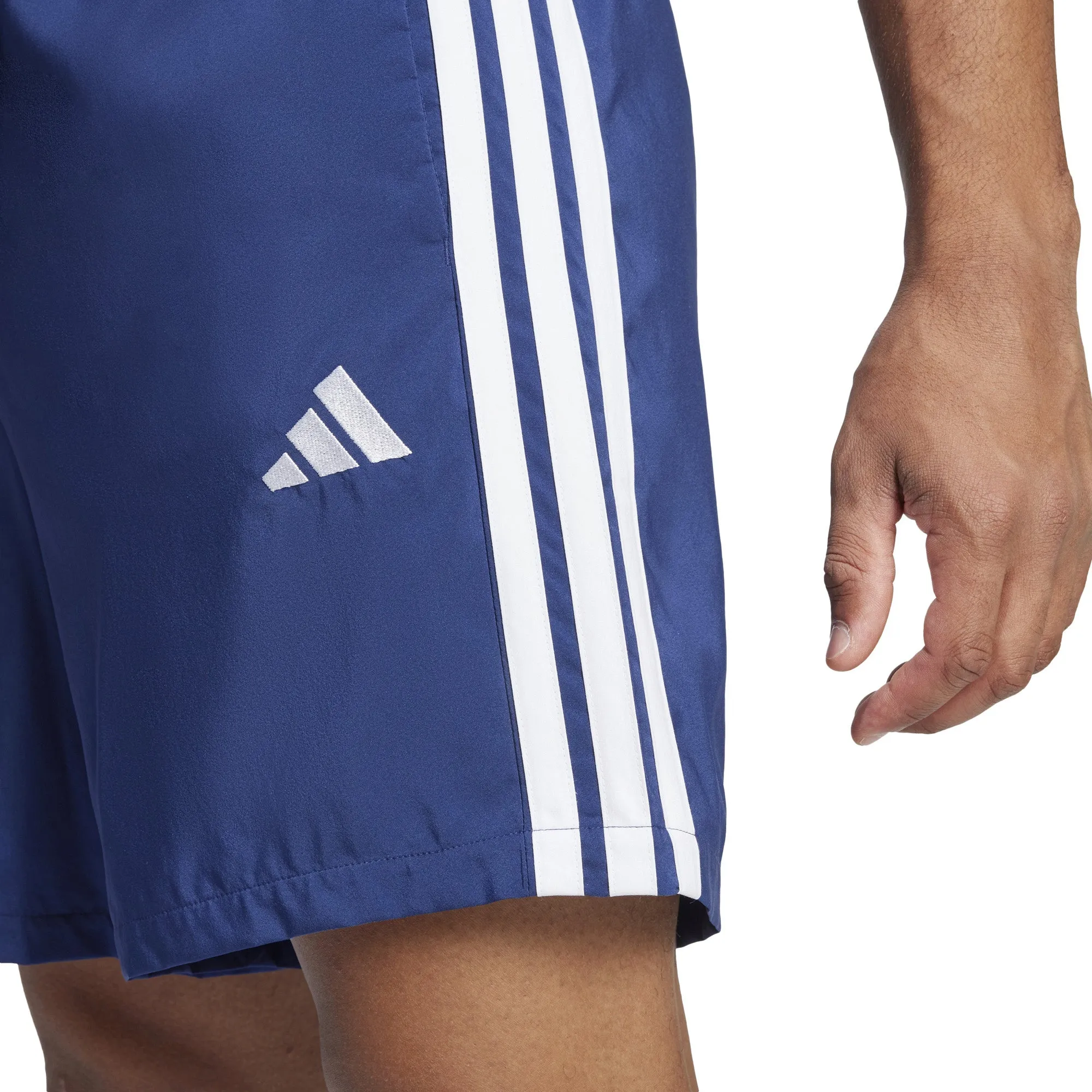 Herren Essential 3-Streifen Chelsea Shorts