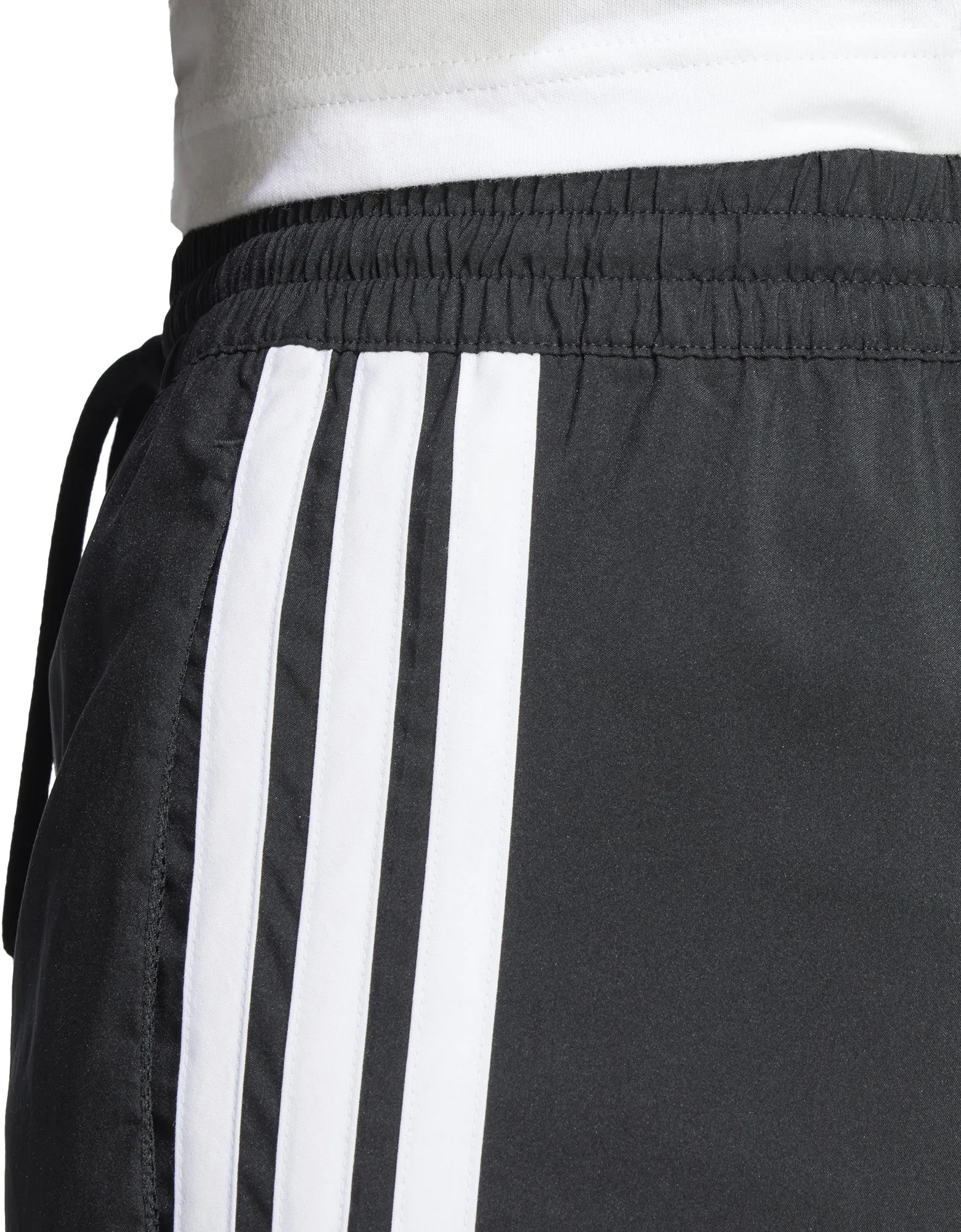 Herren Essential 3-Streifen Chelsea Shorts