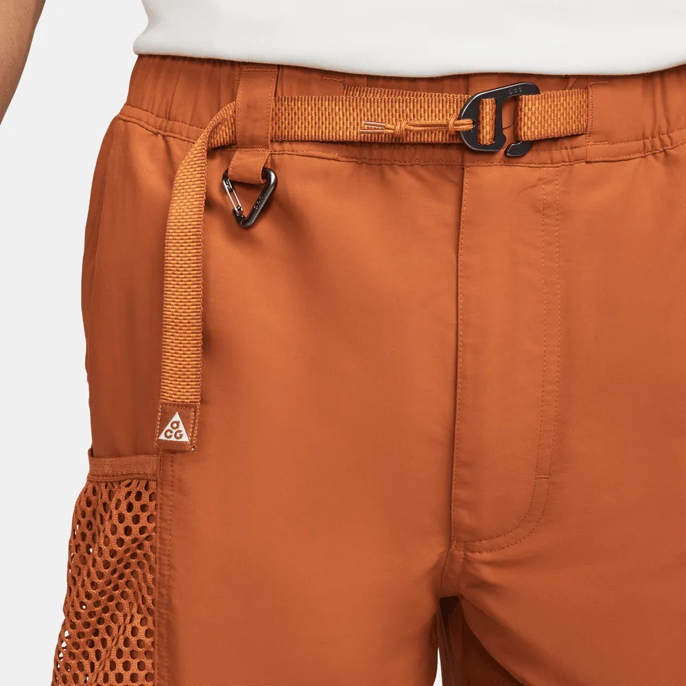 HERREN NIKE ACG ''SNOWGRASS'' SHORTS DUNKELROST