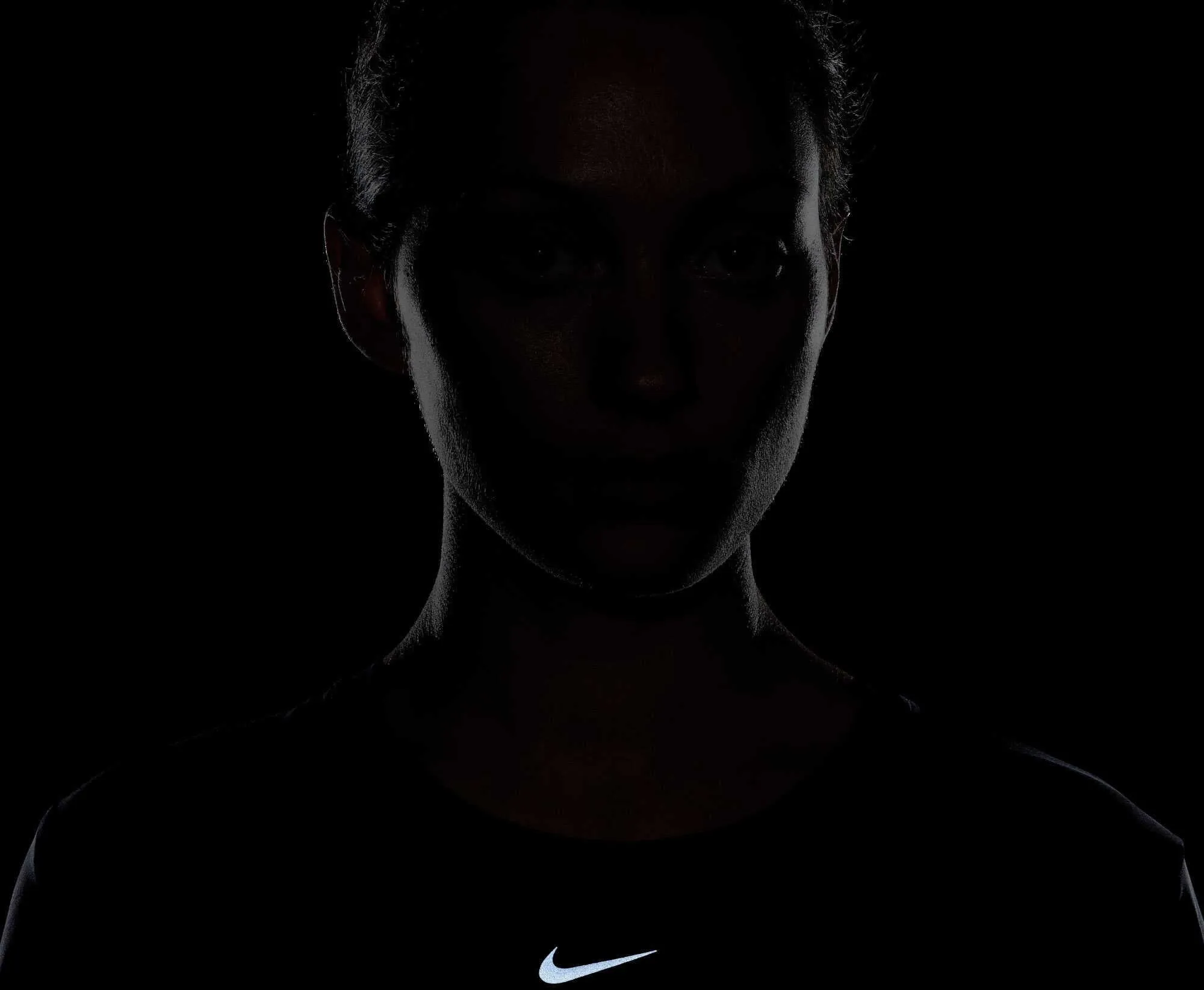 Nike One Classic Damen Dri-Fit Kurzarm-Shirt