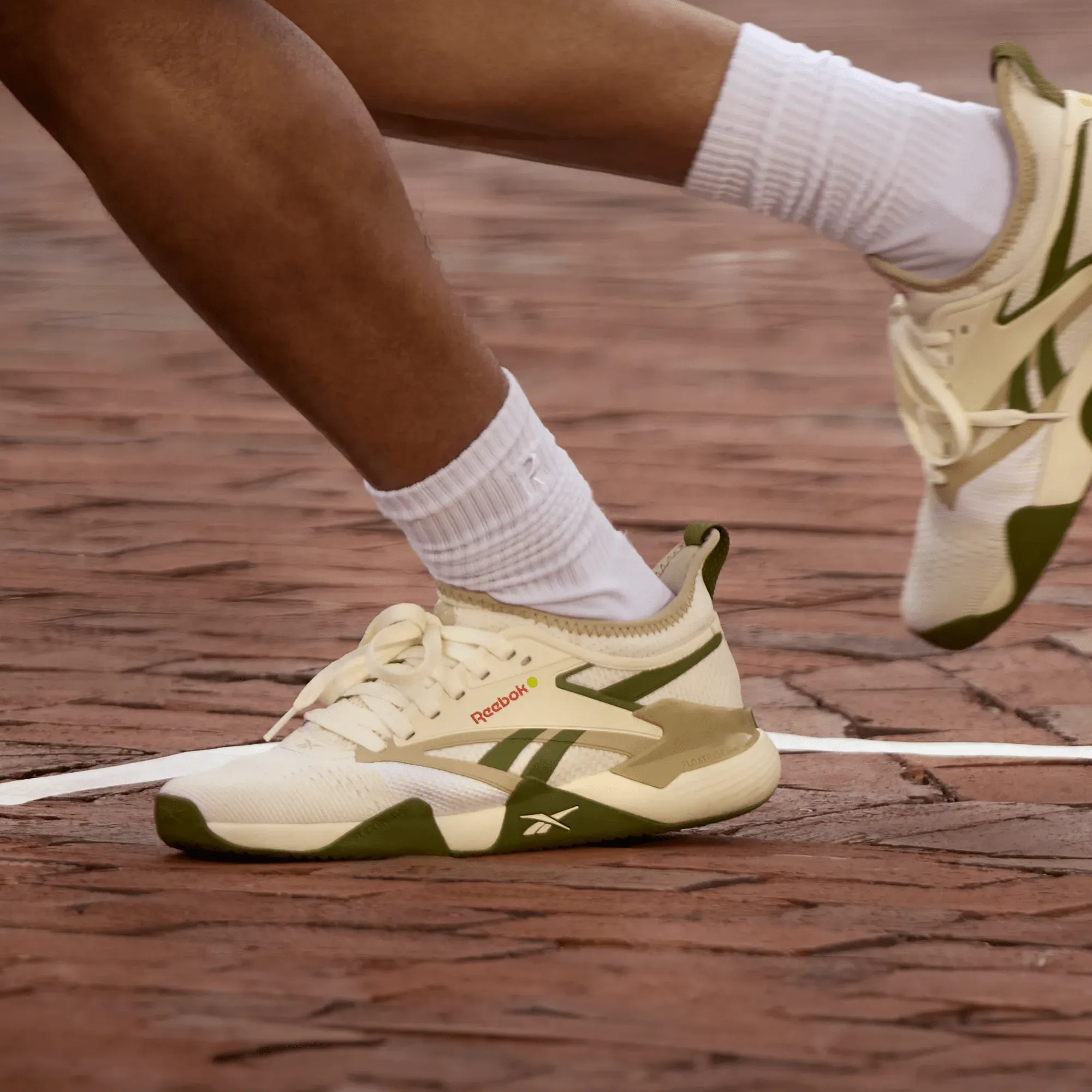 Reebok Schuhe Reebok x Recess Nano Court Schuhe