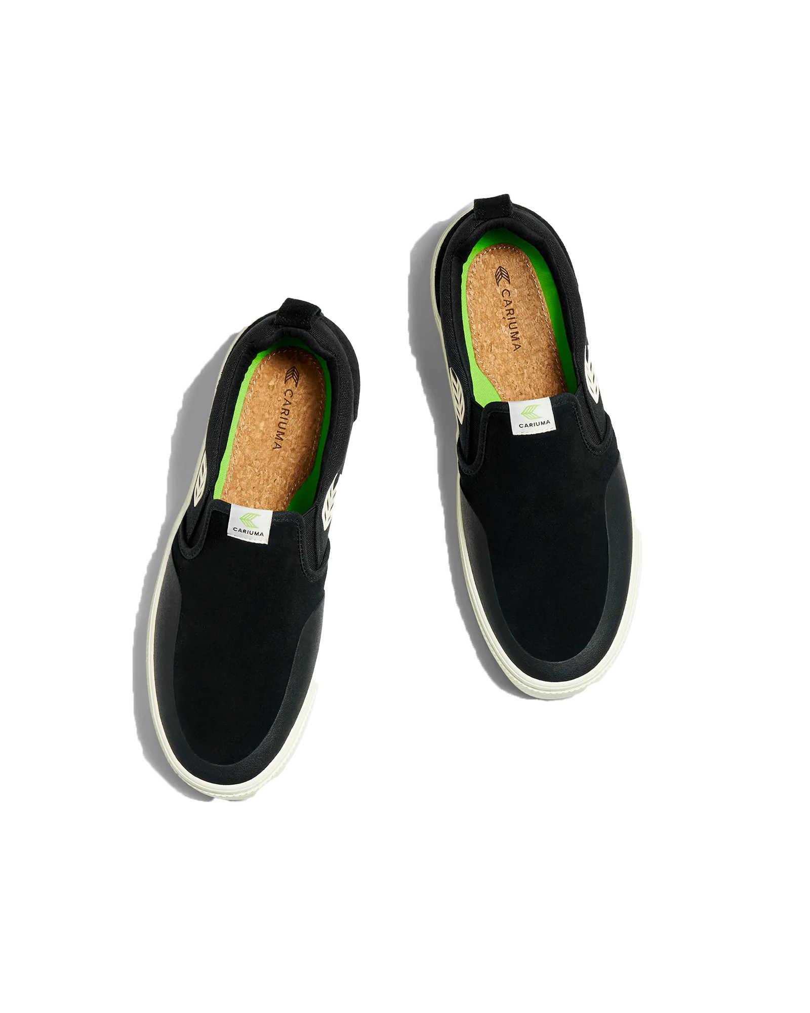 Slip On Skate Pro Schuhe in Schwarz Wildleder & Elfenbein-Logo