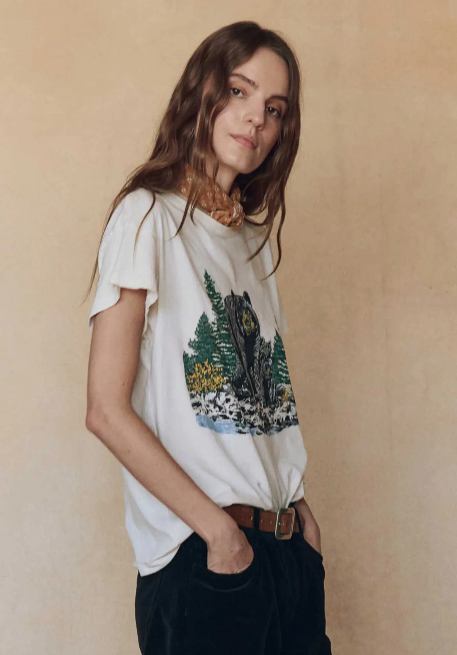 Tshirt T209002bb Boxy Black Bear Washed-Weiß