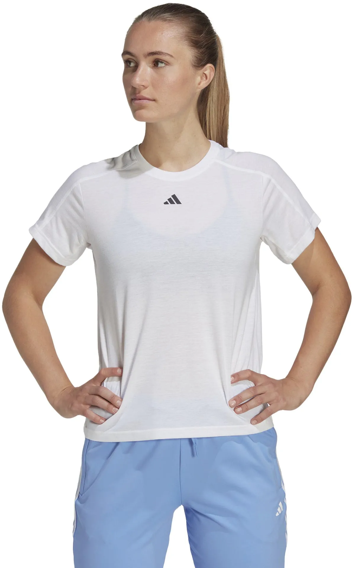 Frauen AEROREADY Train Essentials schlichtes Logo Rundhals-T-Shirt