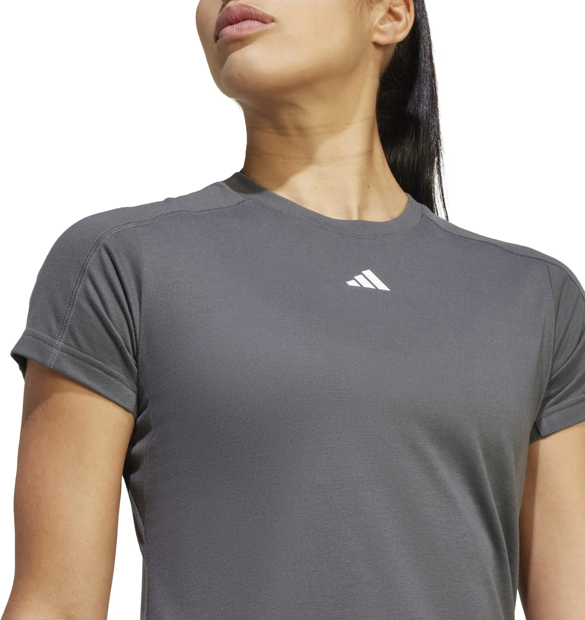 Frauen AEROREADY Train Essentials Crewneck T-Shirt mit dezenter Branding