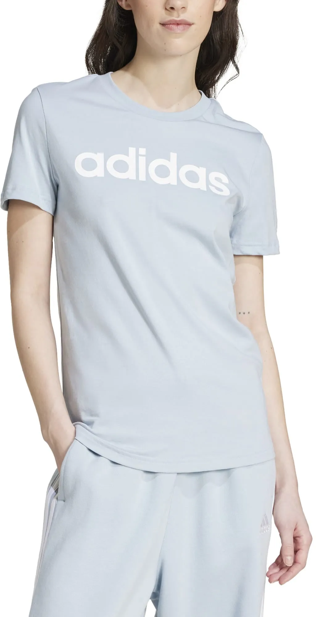 Damen Essentials Slim Logo T-Shirt