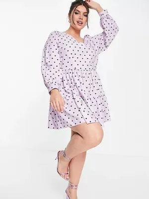 Damenkleid mit Herzprint und Rüschen, Lila