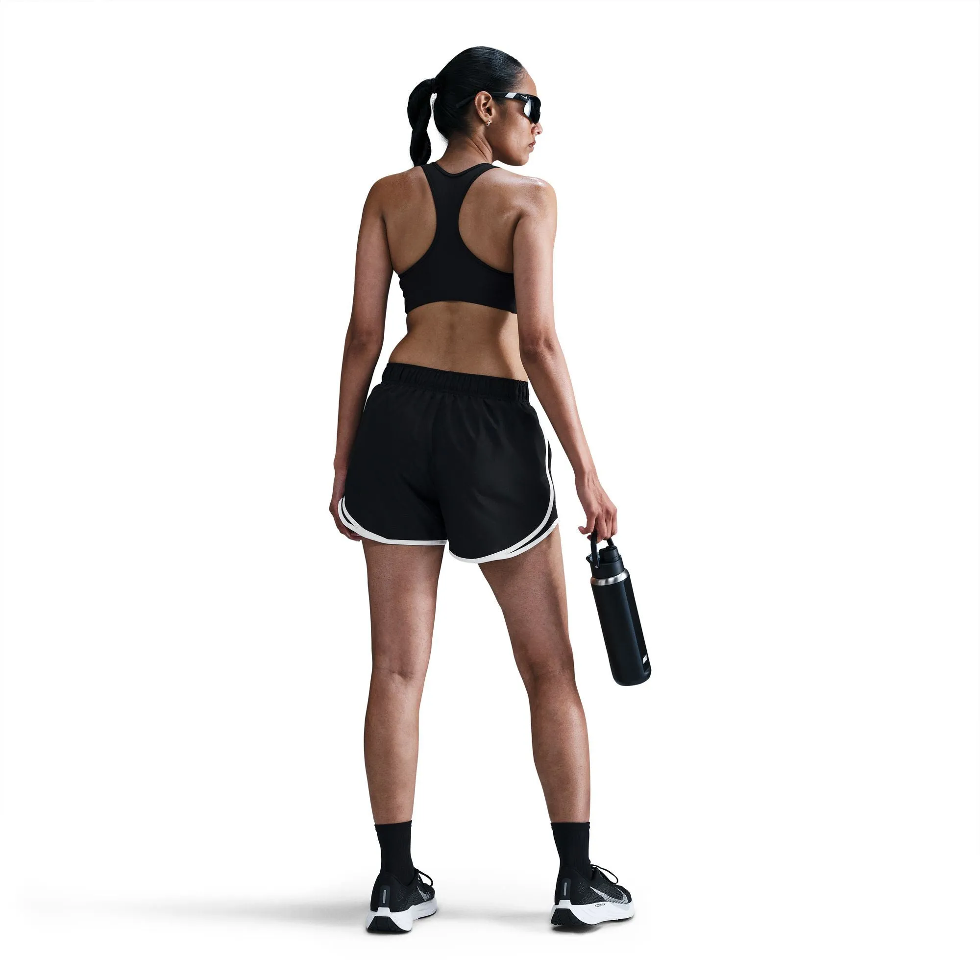 Damen Tempo Dri-FIT Mid-Rise Slip-Laufshorts mit integrierter Unterhose